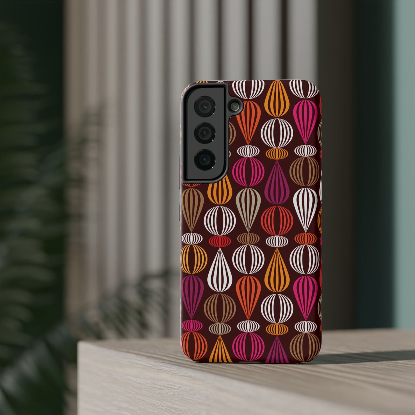 Impact-Resistant Phone Case Floral – Durable Protective Cover, Wireless Charging Compatible, Gift for Tech Lovers