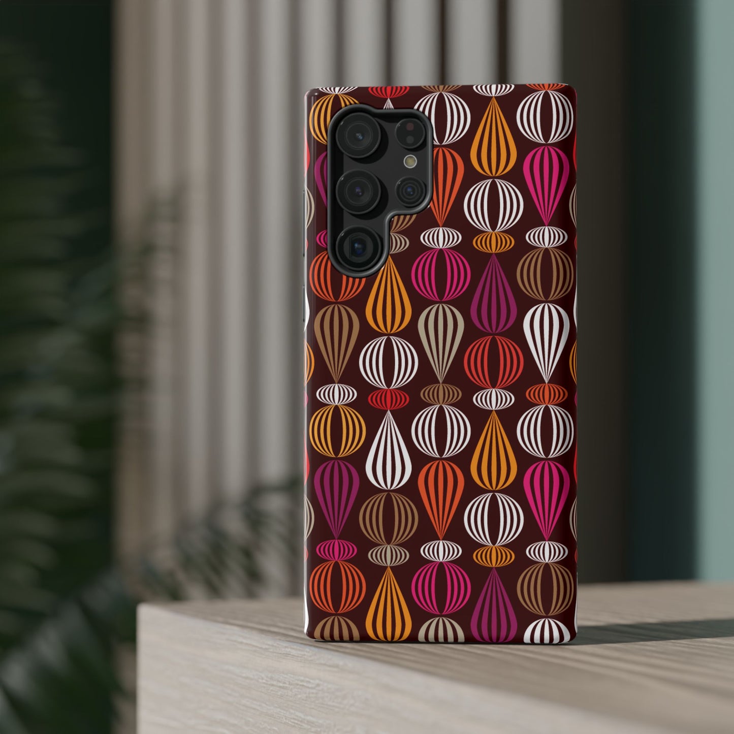 Impact-Resistant Phone Case Floral – Durable Protective Cover, Wireless Charging Compatible, Gift for Tech Lovers